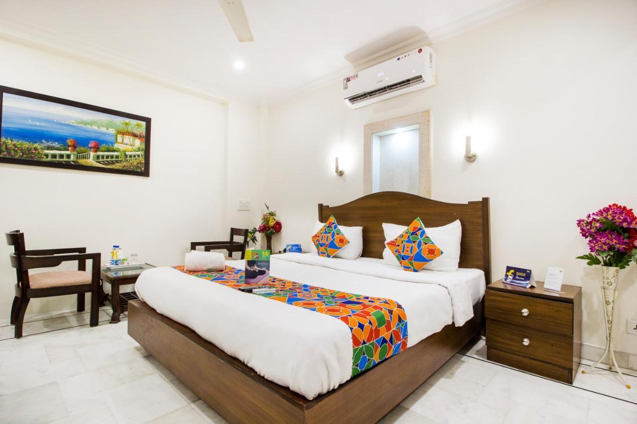 Fabhotel Namaste Bnb & Service Apartments Vasant Vihar New Delhi Luaran gambar